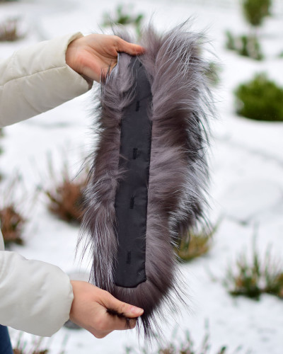 Schön Fell für Kapuze aus echtem Silberfuchs (82cm)