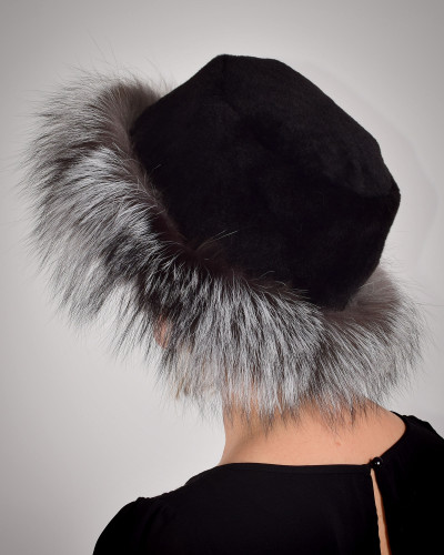 Damen-Hut aus hochwertigem Fuchsfell und Lammleder
